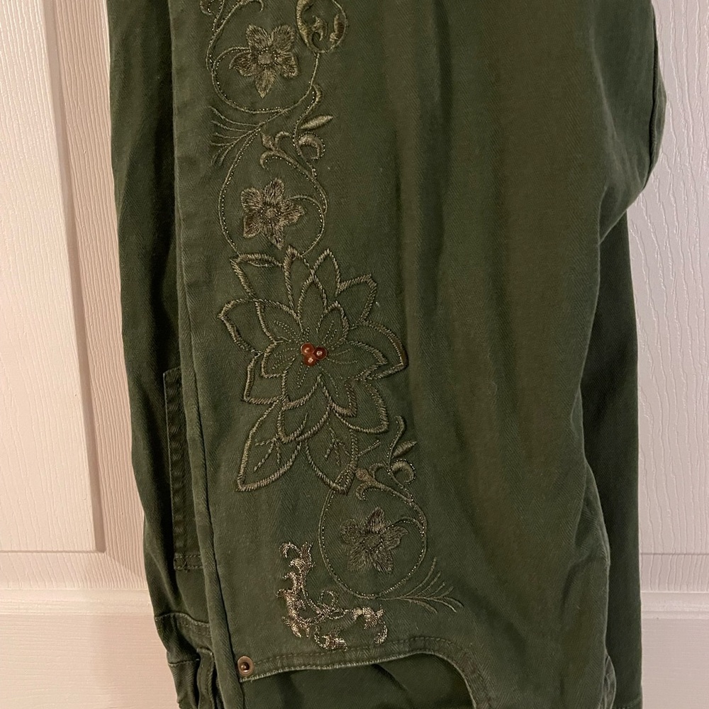 Graffwear Olive green women pants